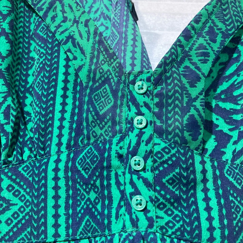 AE S blue/green tribal print tank top jungle! - Picture 2 of 5